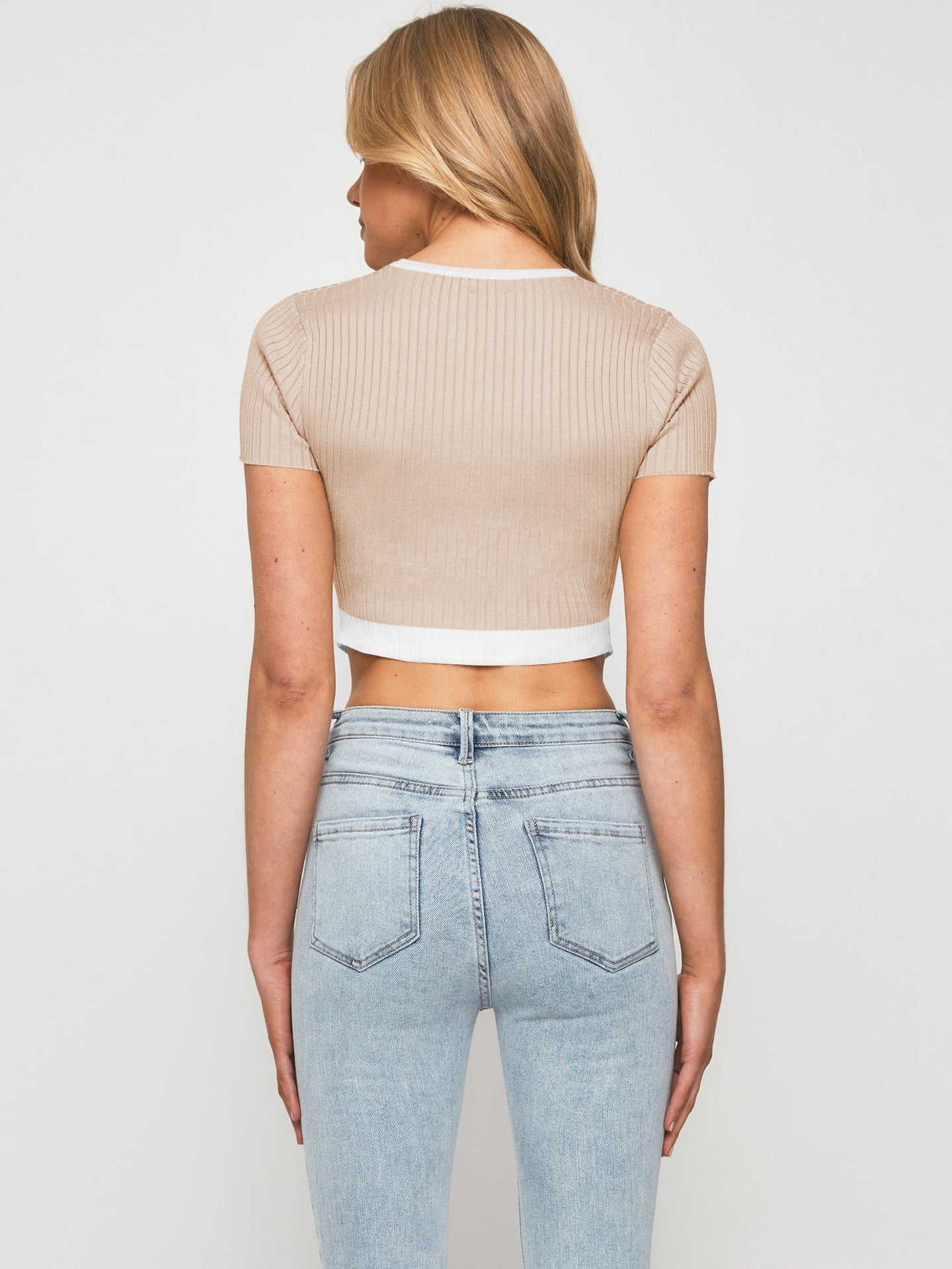 Contrast Pointed Crop Top